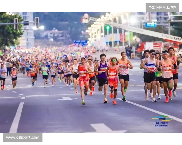 海南三亚马拉松落幕，赵国虎、杨媛分获全程男女组冠军